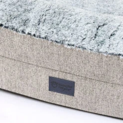 Orthopaedic Memory Rest Dog Bed, Artic Faux Fur -Petkit Shop 0f9f29c8 482f 4def a061 1fe6a50fddc6