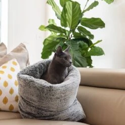 Cosy Cat Burrow, Artic Fur -Petkit Shop 34